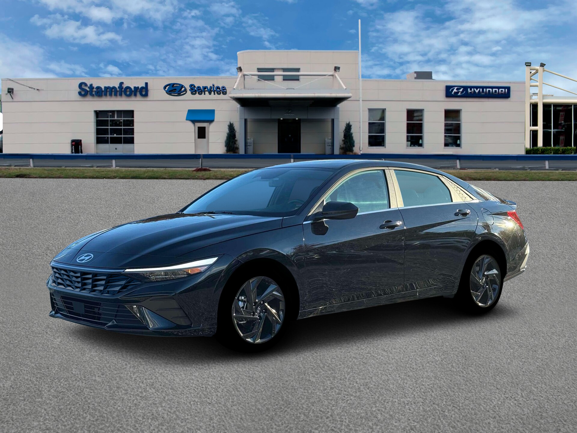 2026 Hyundai Elantra SEL Sport photo 2