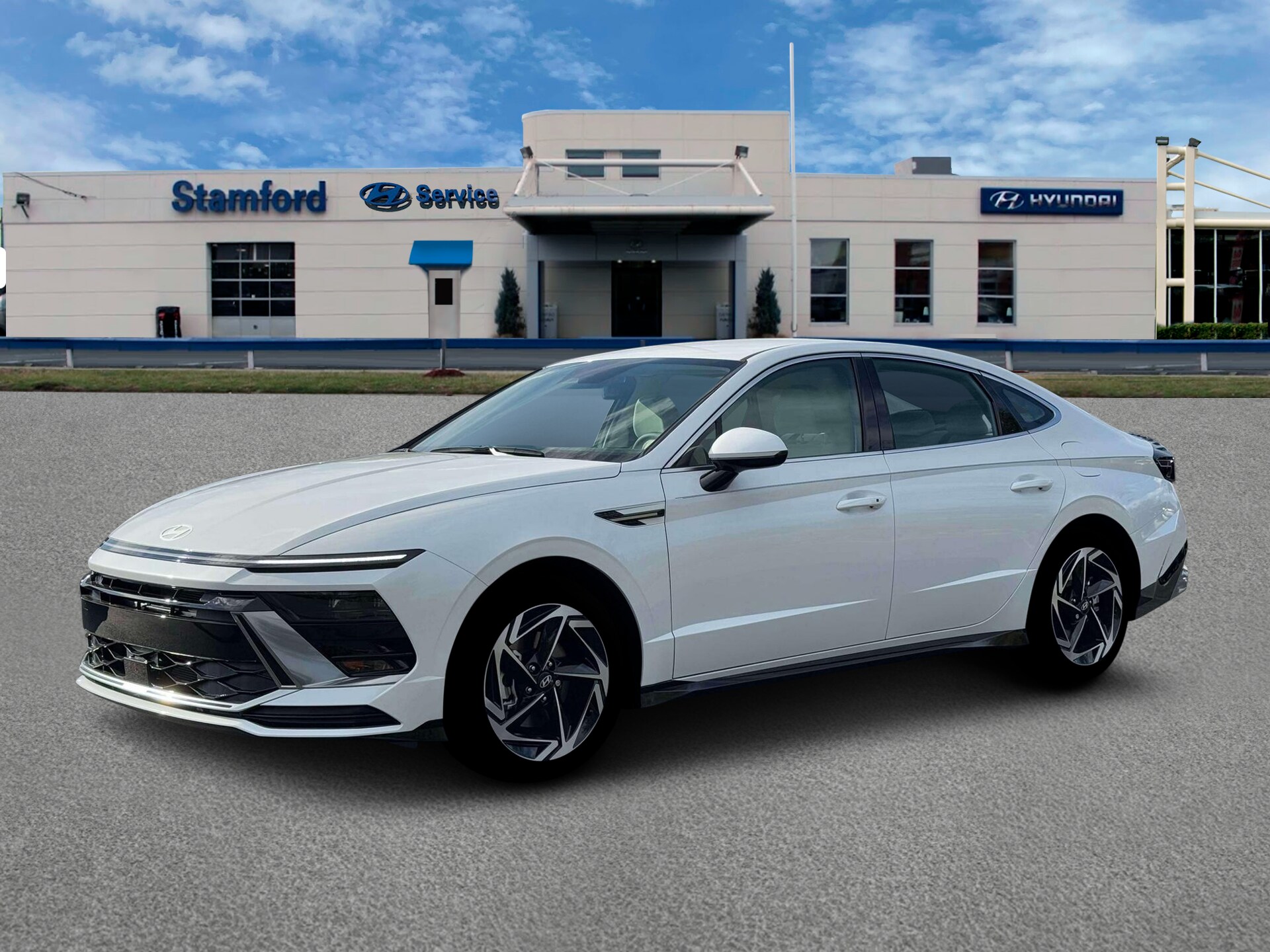 2026 Hyundai Sonata SEL Sport photo 2