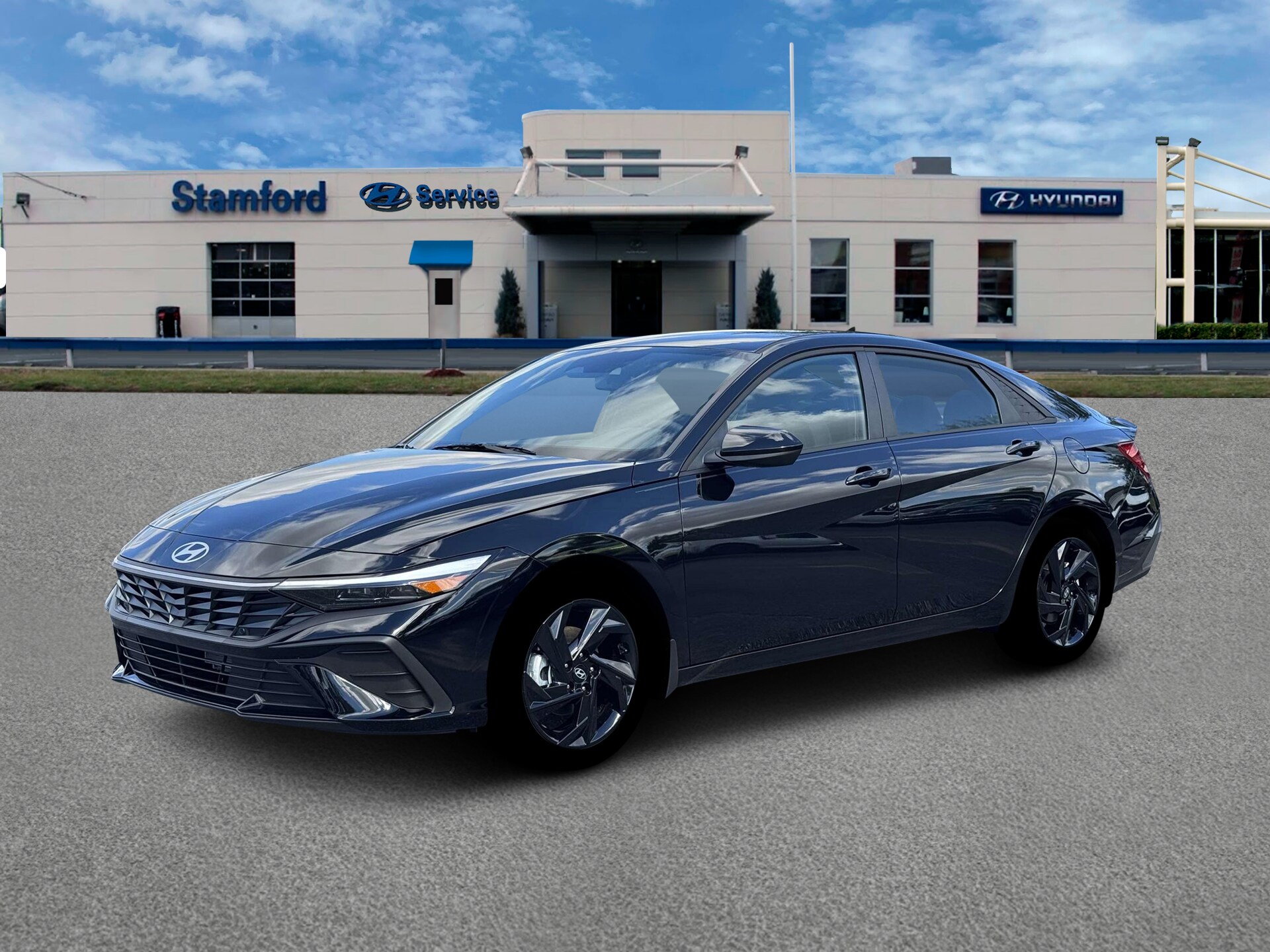 2026 Hyundai Elantra SEL Sport photo 2