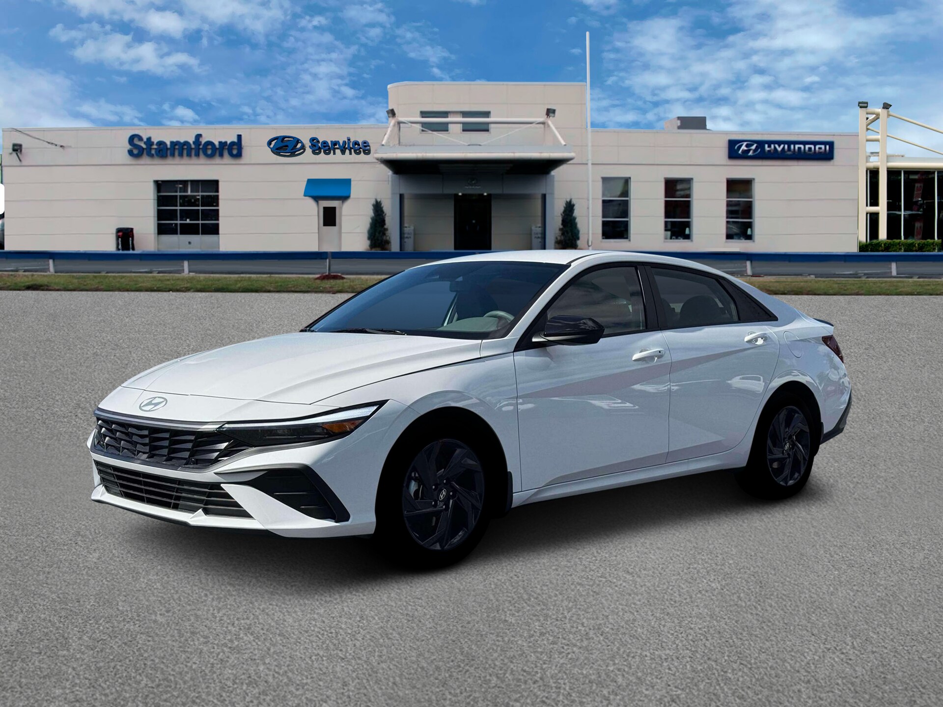 2026 Hyundai Elantra SEL Sport photo 2