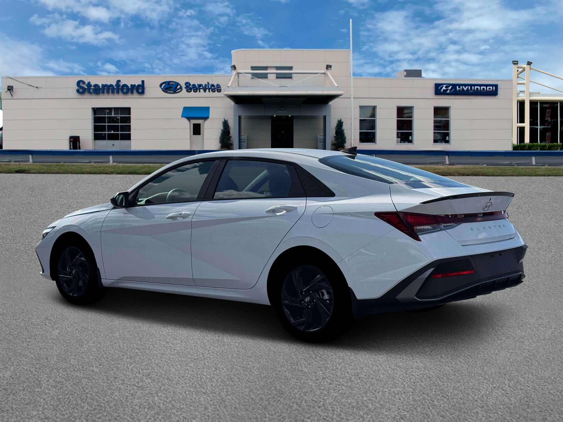 2026 Hyundai Elantra SEL Sport photo 4