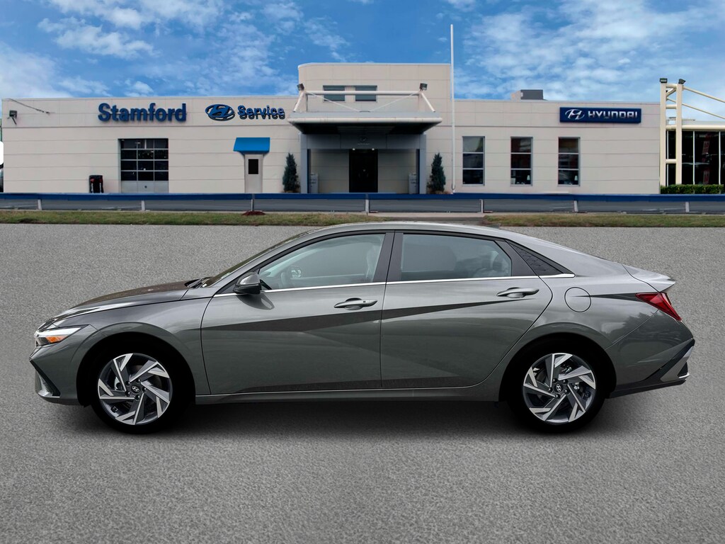 New 2026 Hyundai Elantra Limited Sedan