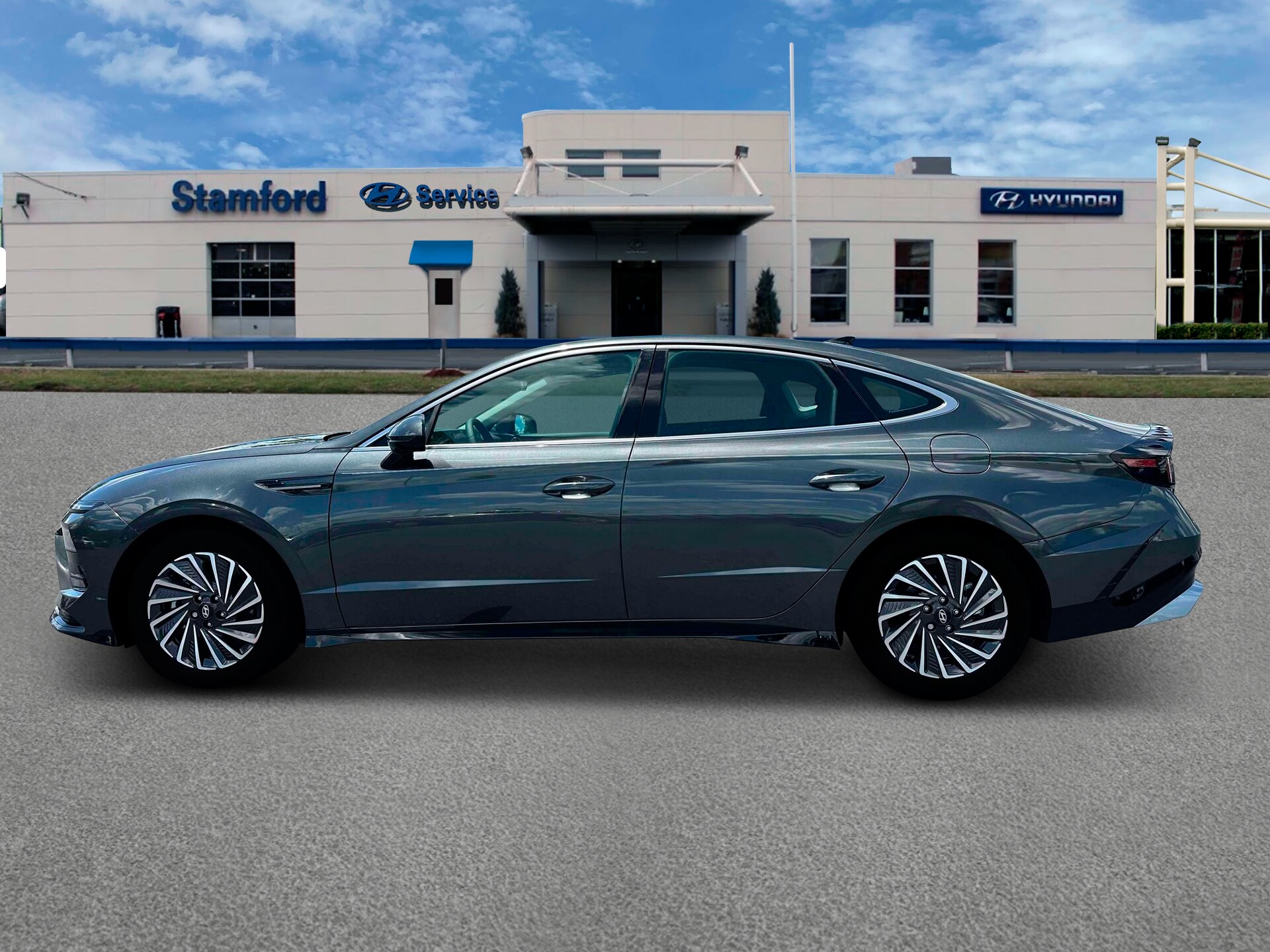 2025 Hyundai Sonata Hybrid SEL photo 3