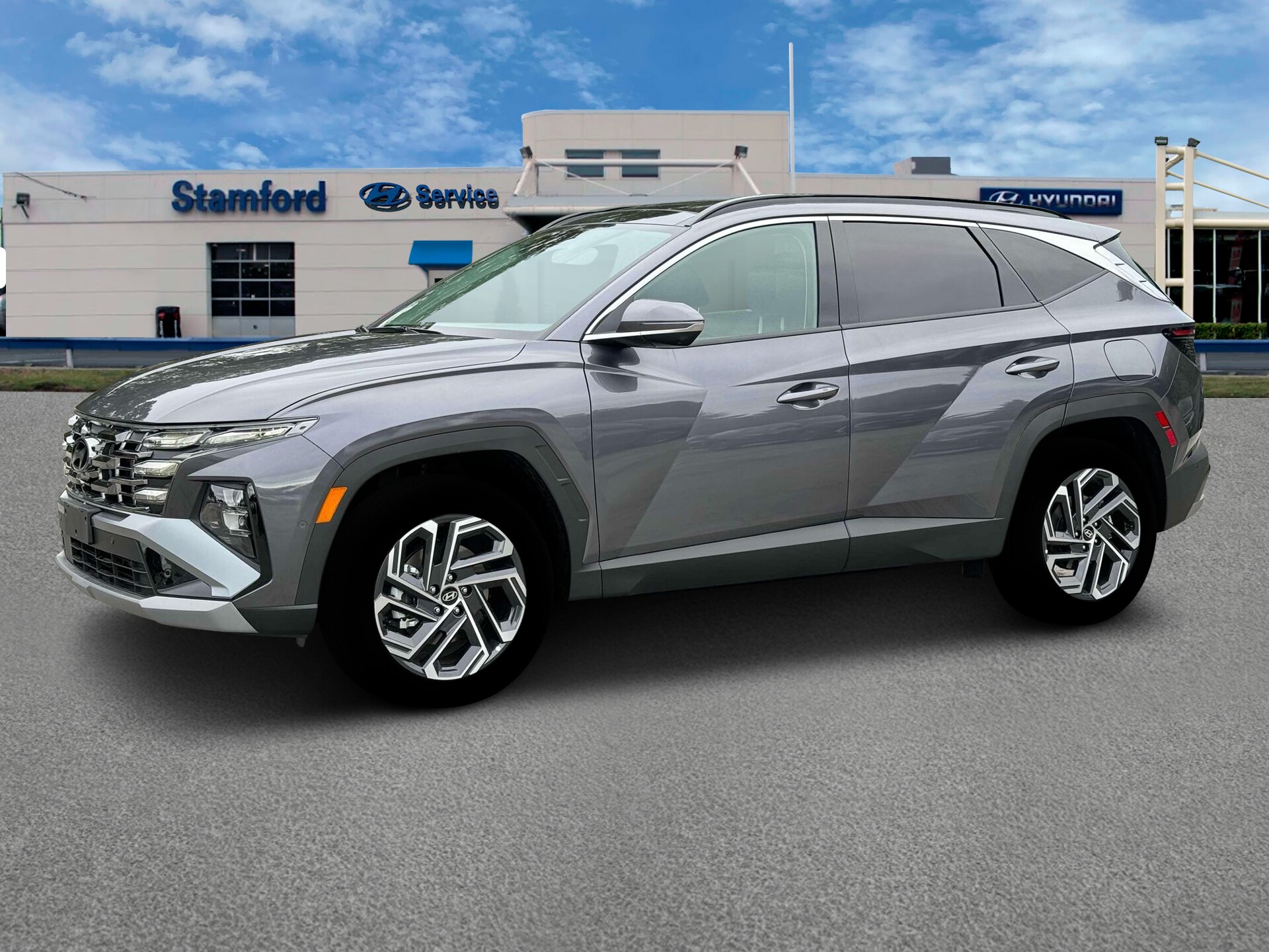 2025 Hyundai Tucson Hybrid Limited photo 2