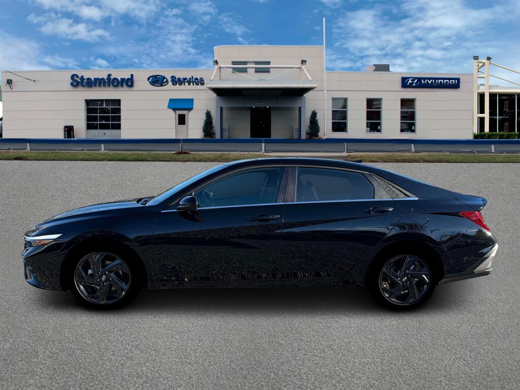 New 2026 Hyundai Elantra SEL Sport Premium Sedan