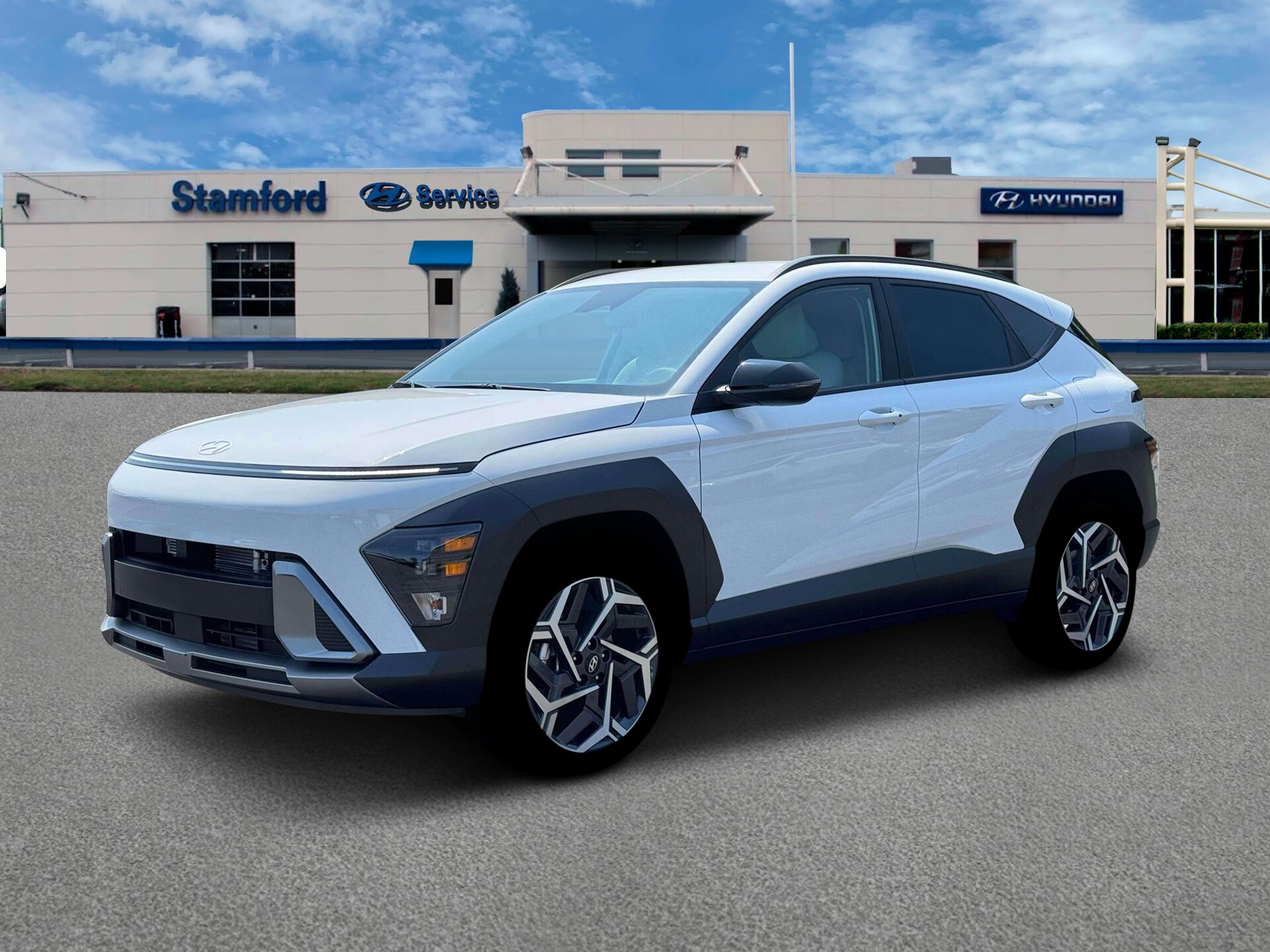 2026 Hyundai Kona SEL photo 2