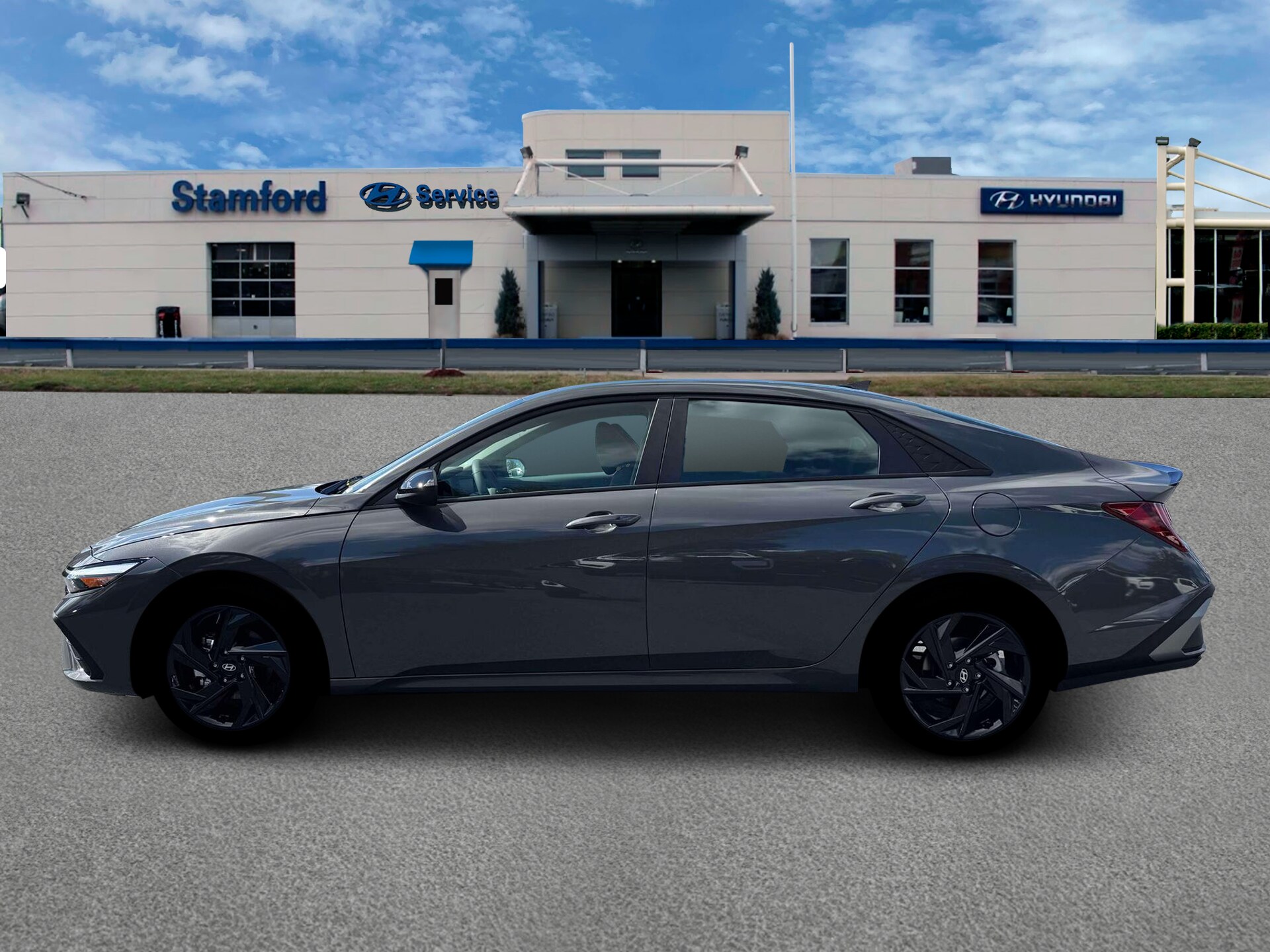 2026 Hyundai Elantra SEL Sport photo 3