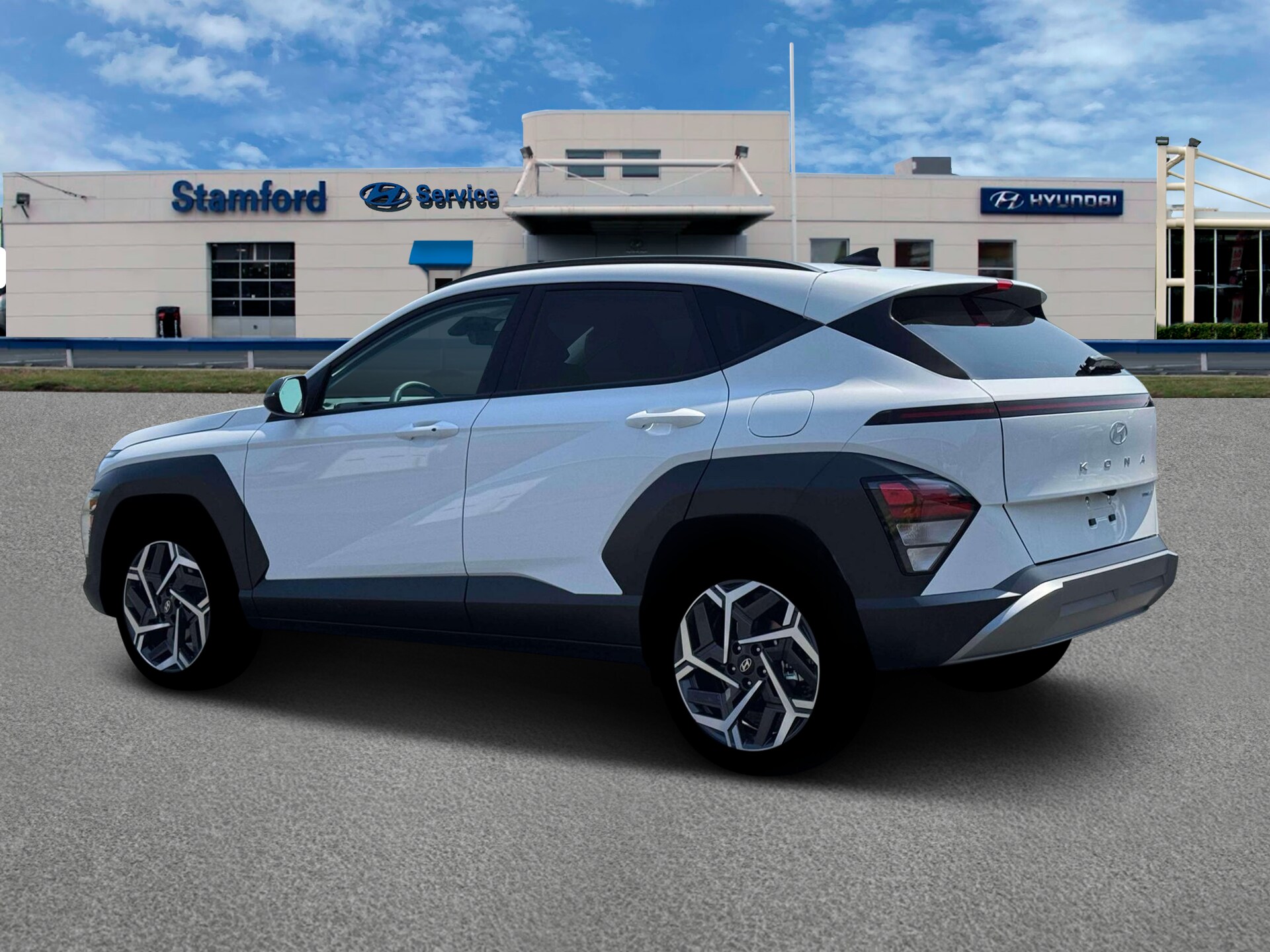 2026 Hyundai Kona SEL photo 4