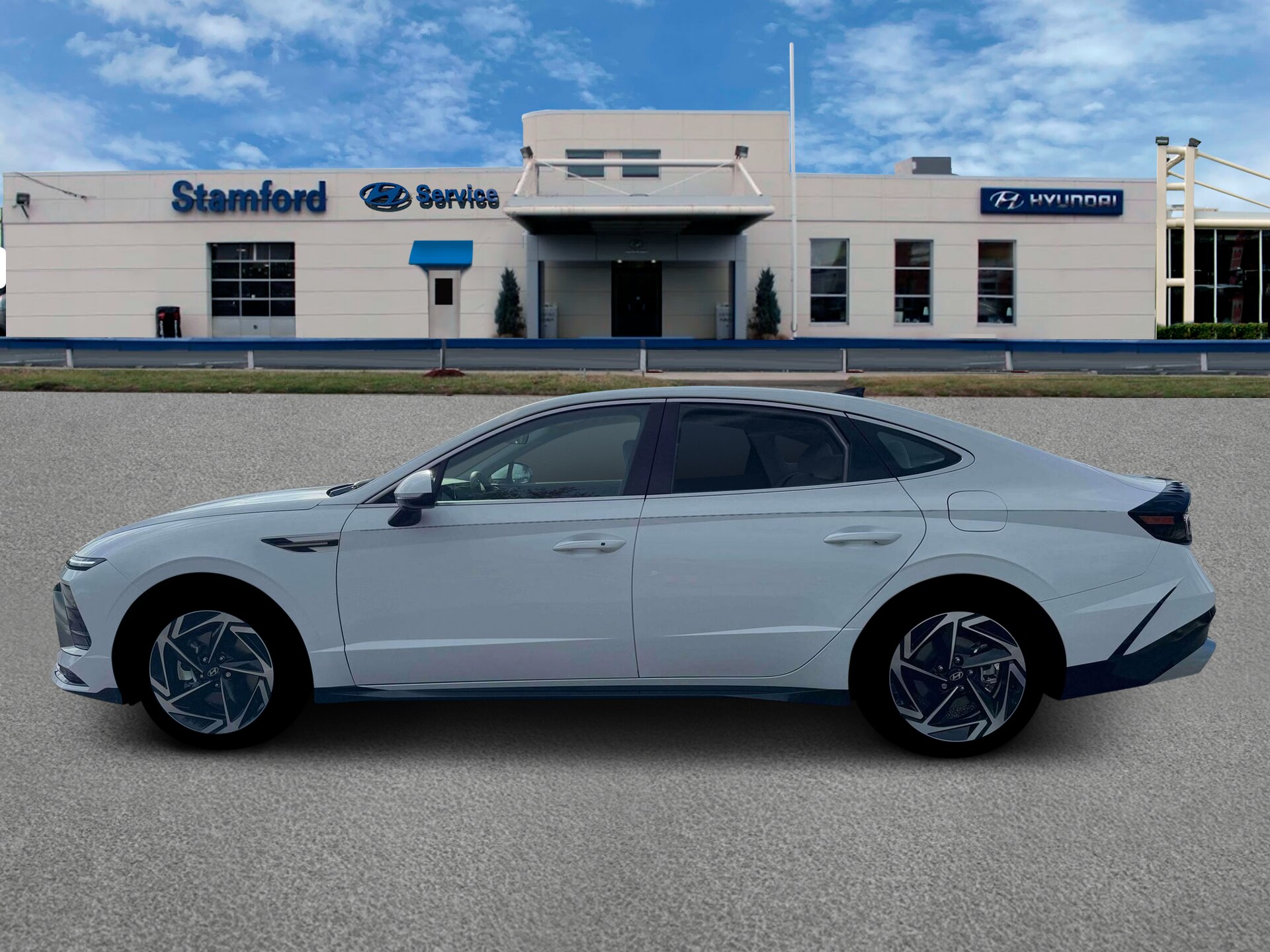 2026 Hyundai Sonata SEL Sport photo 3