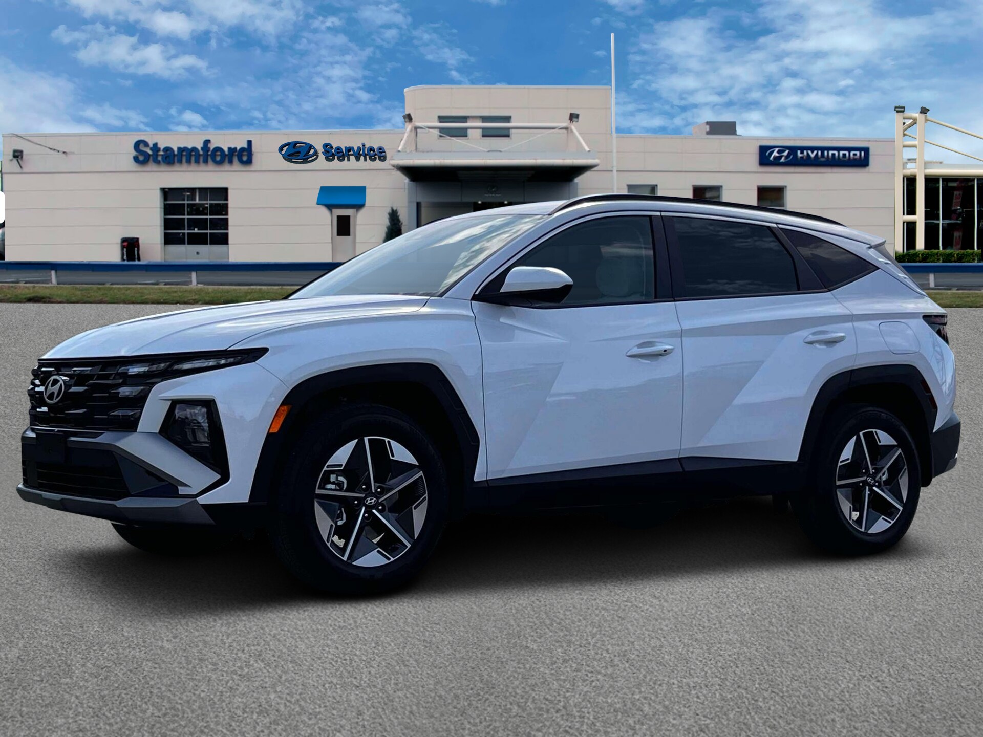 2026 Hyundai Tucson SEL photo 2