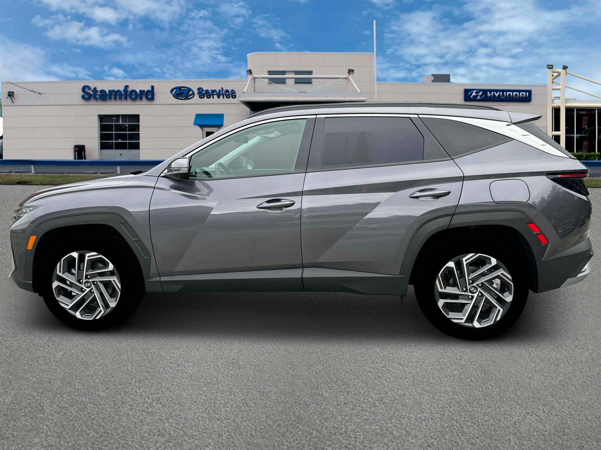 2025 Hyundai Tucson Hybrid Limited photo 3