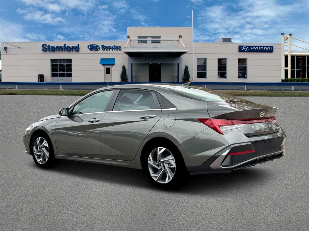 New 2026 Hyundai Elantra Limited Sedan