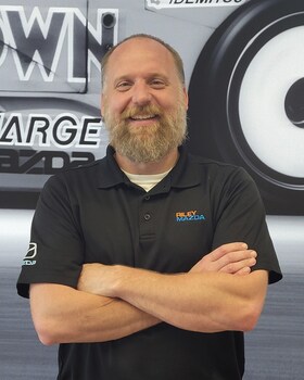 Staff member Curtis Riley from ID_f4ea01626f64