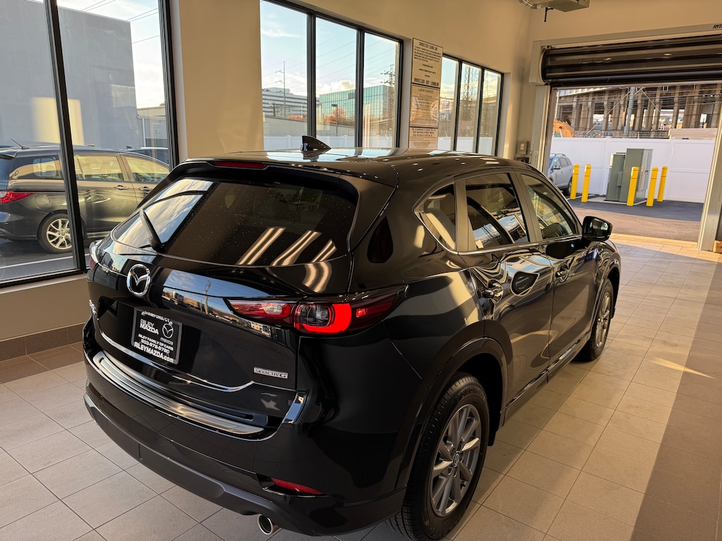 Certified 2025 Mazda CX-5 2.5 S Preferred AWD Sport Utility