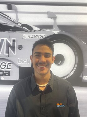 Staff member Miguel Barraza from ID_f4ea01626f64