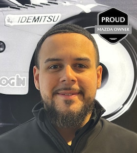 Staff member David Polonia from ID_8526656d8889