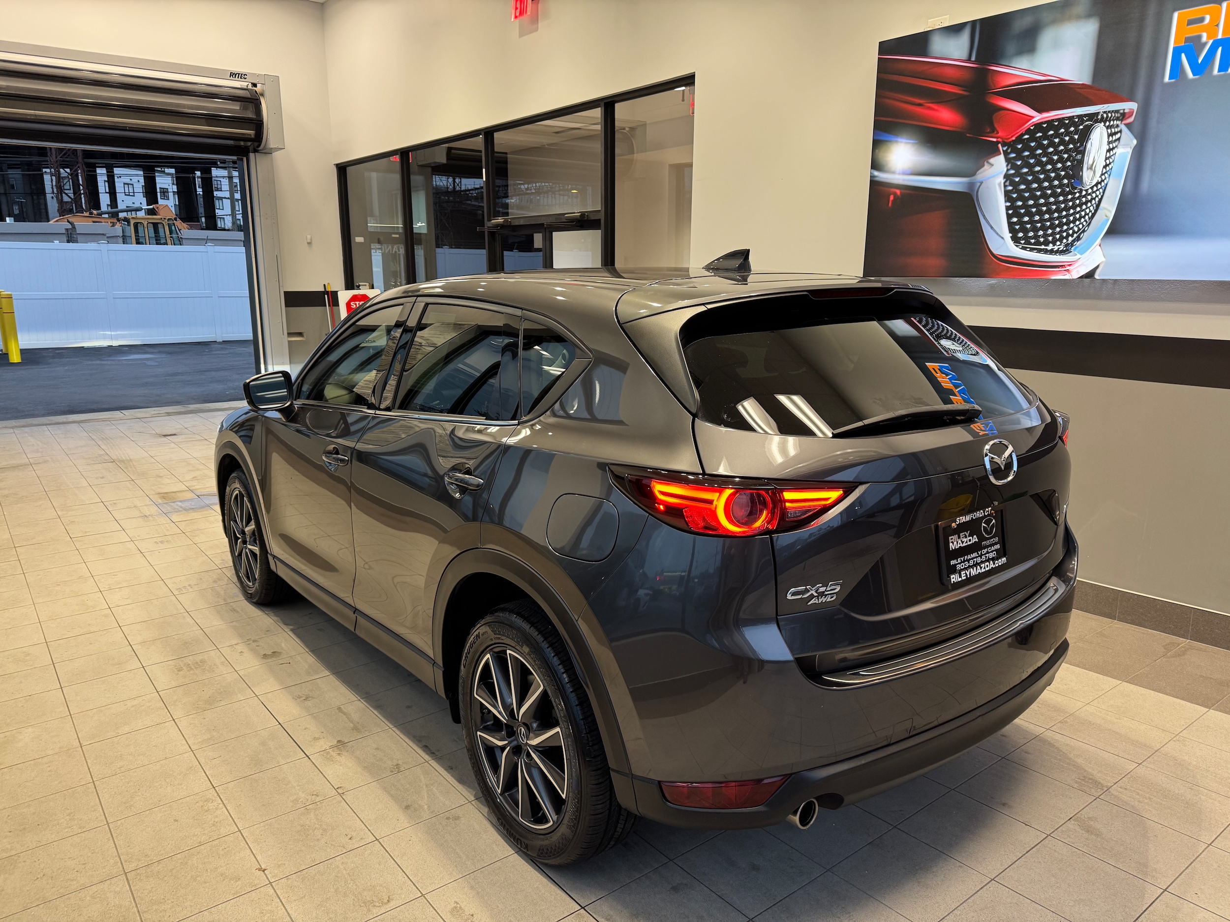 Used 2018 Mazda CX-5 Grand Touring with VIN JM3KFBDM8J0320983 for sale in Stamford, CT