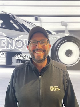 Staff member Seth Gray from ID_b2a41eeae49d