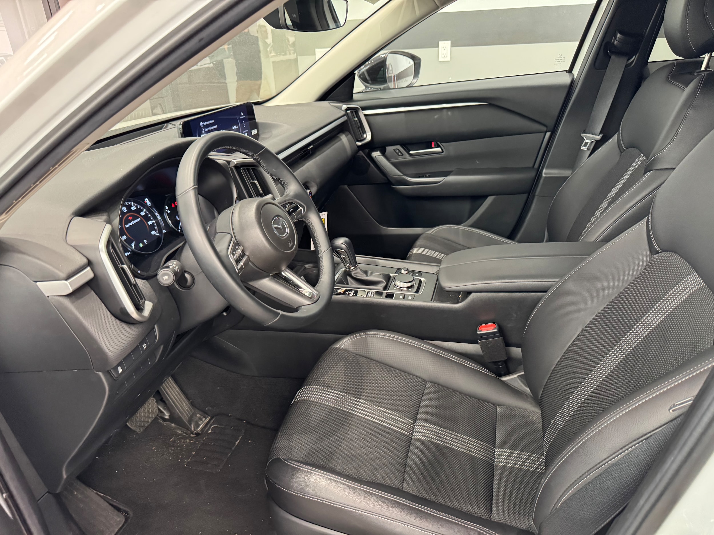 2025 Mazda CX-50 Select - Photo 6