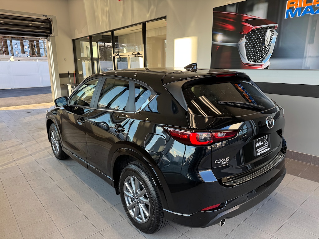 Certified 2025 Mazda CX-5 2.5 S Preferred AWD Sport Utility