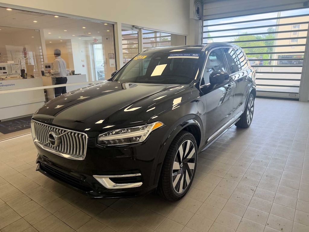 Certified 2023 Volvo XC90 Recharge Plug-In Hybrid Ultimate 6-Seater SUV