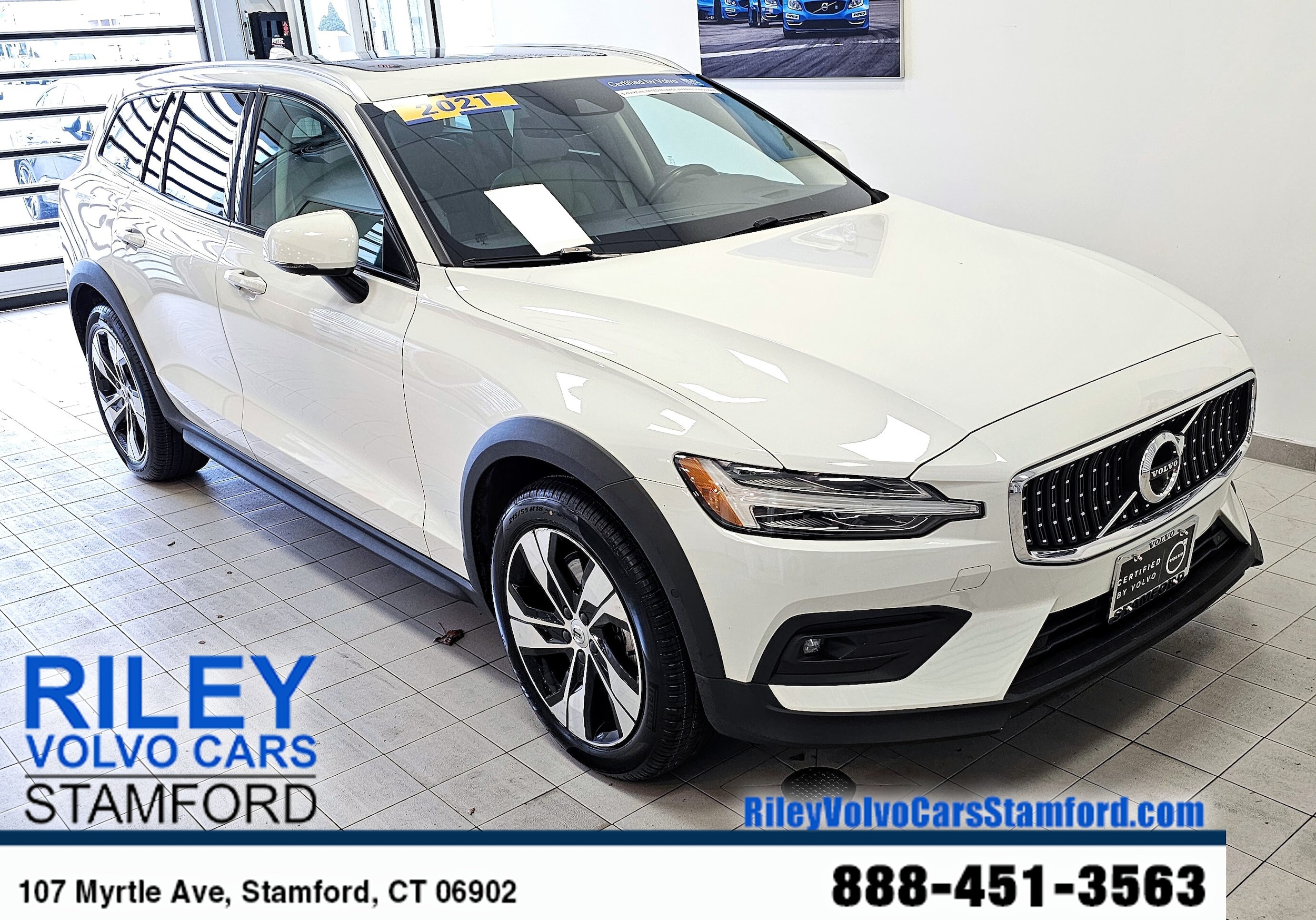 2024 Volvo V60 Cross Country For Sale in Stamford CT