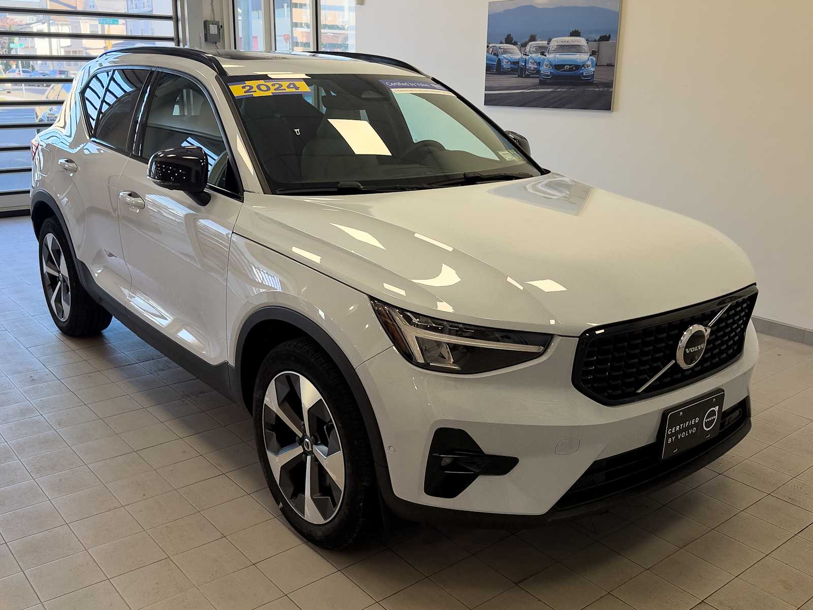 2024 Volvo XC40