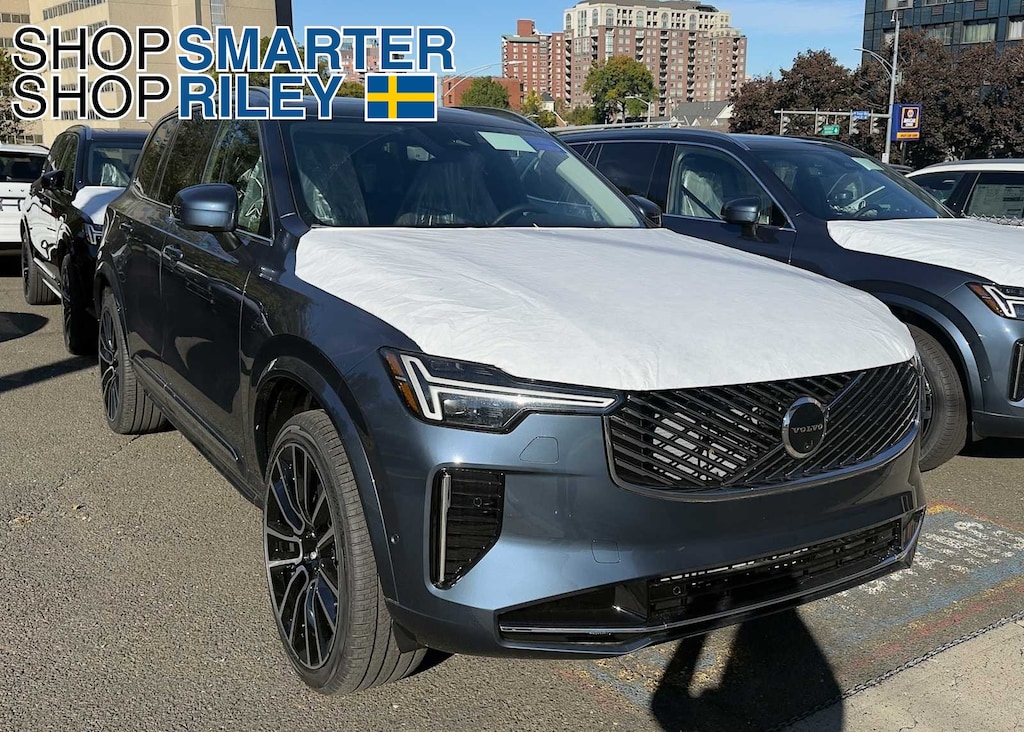 New 2026 Volvo XC90 B6 Plus 7-Seater SUV