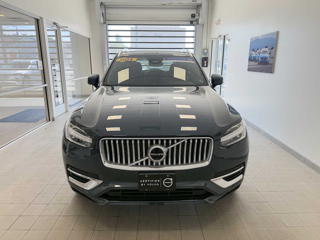 Used 2024 Volvo XC90 B6 Plus Bright 7-Seater SUV