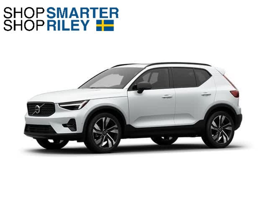 New 2026 Volvo XC40 B5 Ultra SUV