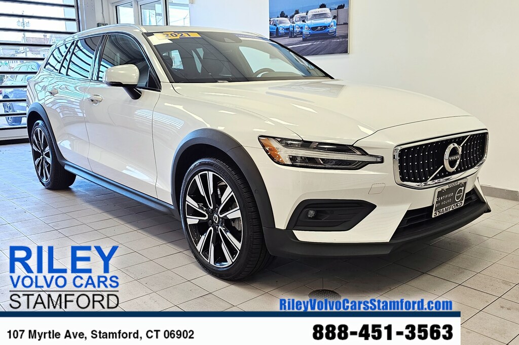 Certified Used 2021 Volvo V60 Cross Country T5 For Sale in Stamford CT