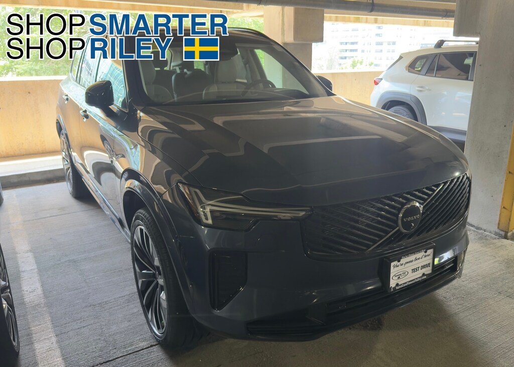 New 2026 Volvo XC90 B6 Ultra Dark Theme 6-Seater SUV