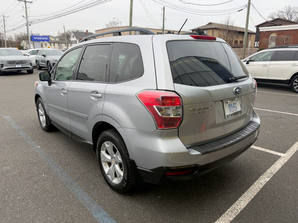 Used 2015 Subaru Forester 2.5i Premium (CVT) SUV