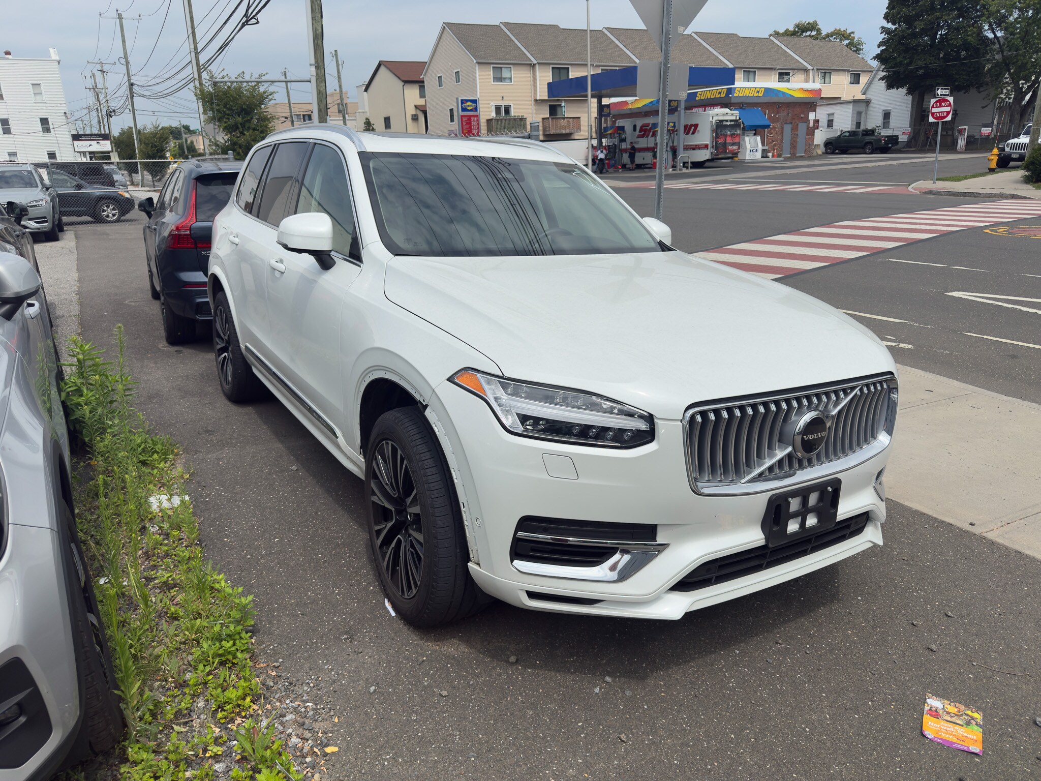 2023 Volvo XC90 Recharge Plus photo 2