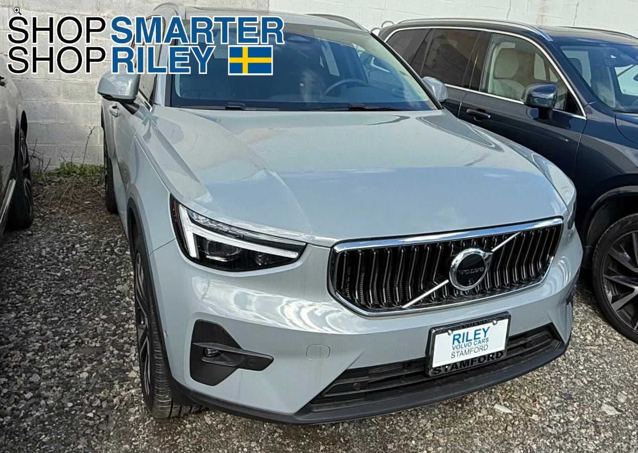 2025 Volvo XC40 Ultra
