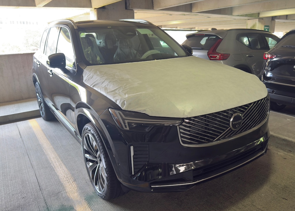 New 2026 Volvo XC90 B6 Plus 7-Seater SUV