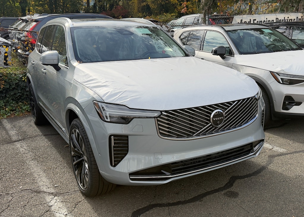 New 2026 Volvo XC90 B6 Plus 7-Seater SUV