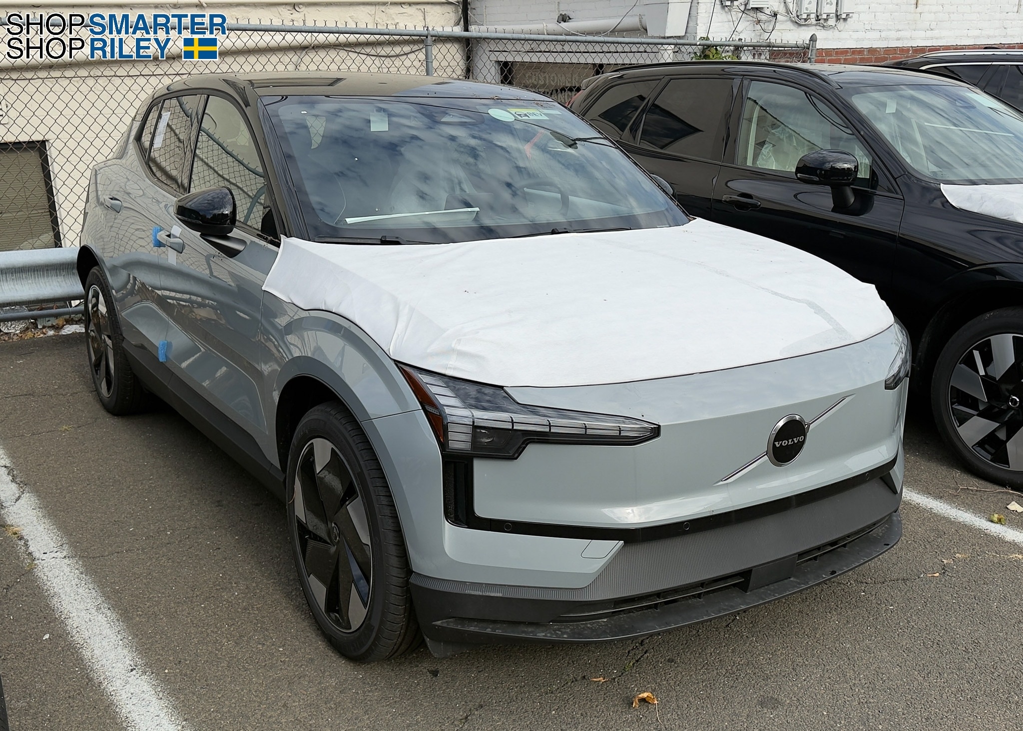 2025 Volvo EX30 Twin Plus eAWD