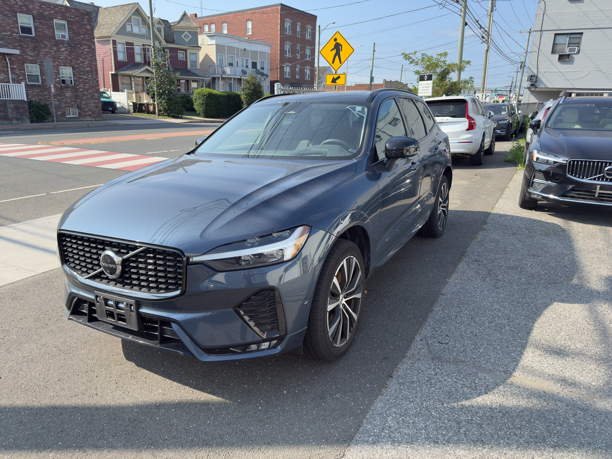 2023 Volvo XC60 Ultimate photo 4