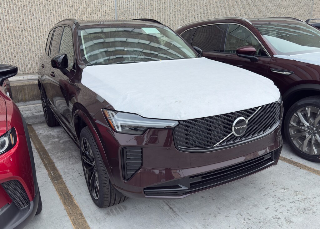 New 2026 Volvo XC90 B6 Ultra Dark Theme 6-Seater SUV