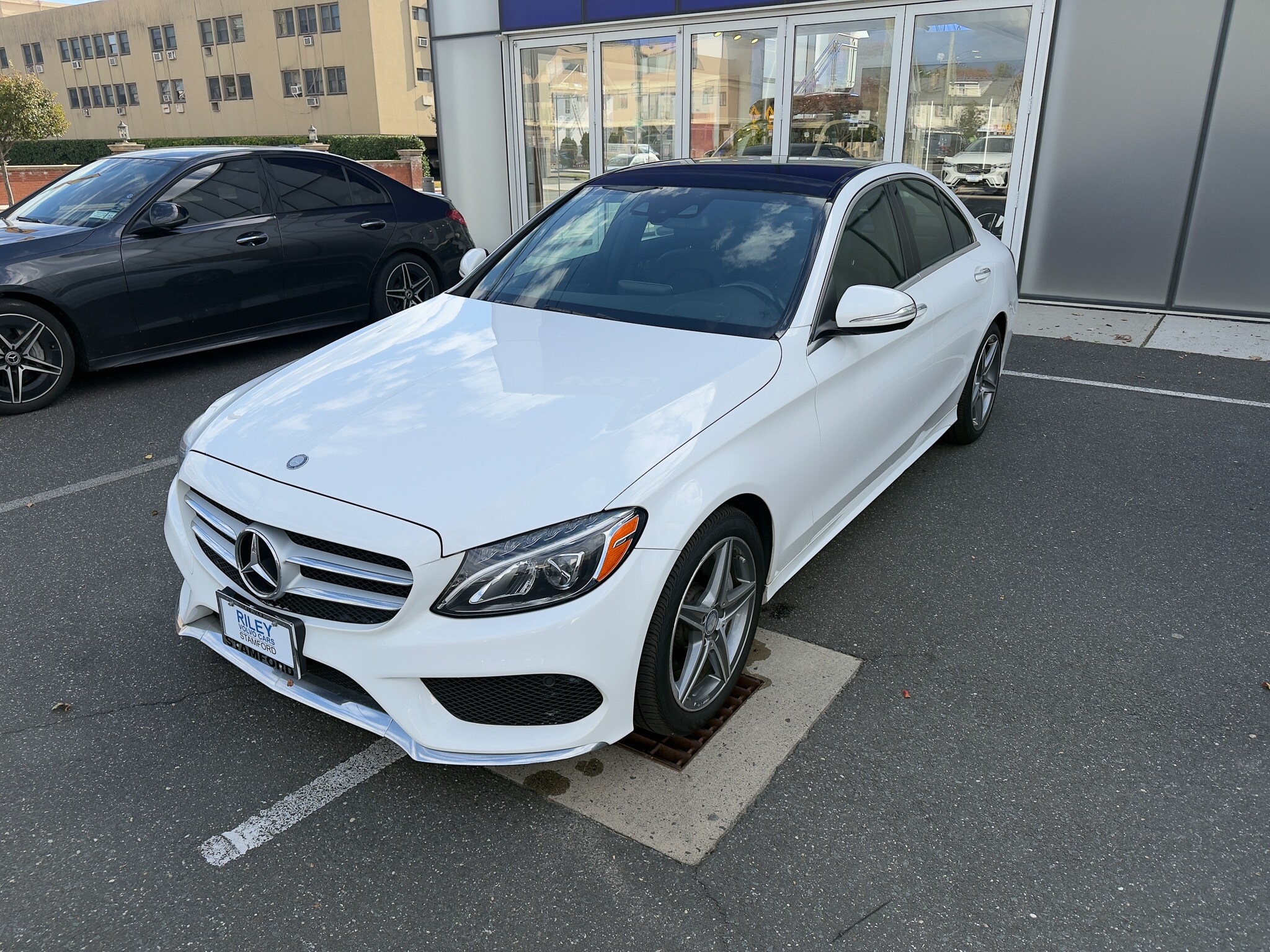 2015 Mercedes Benz C 300 4MATIC Sedan photo 3