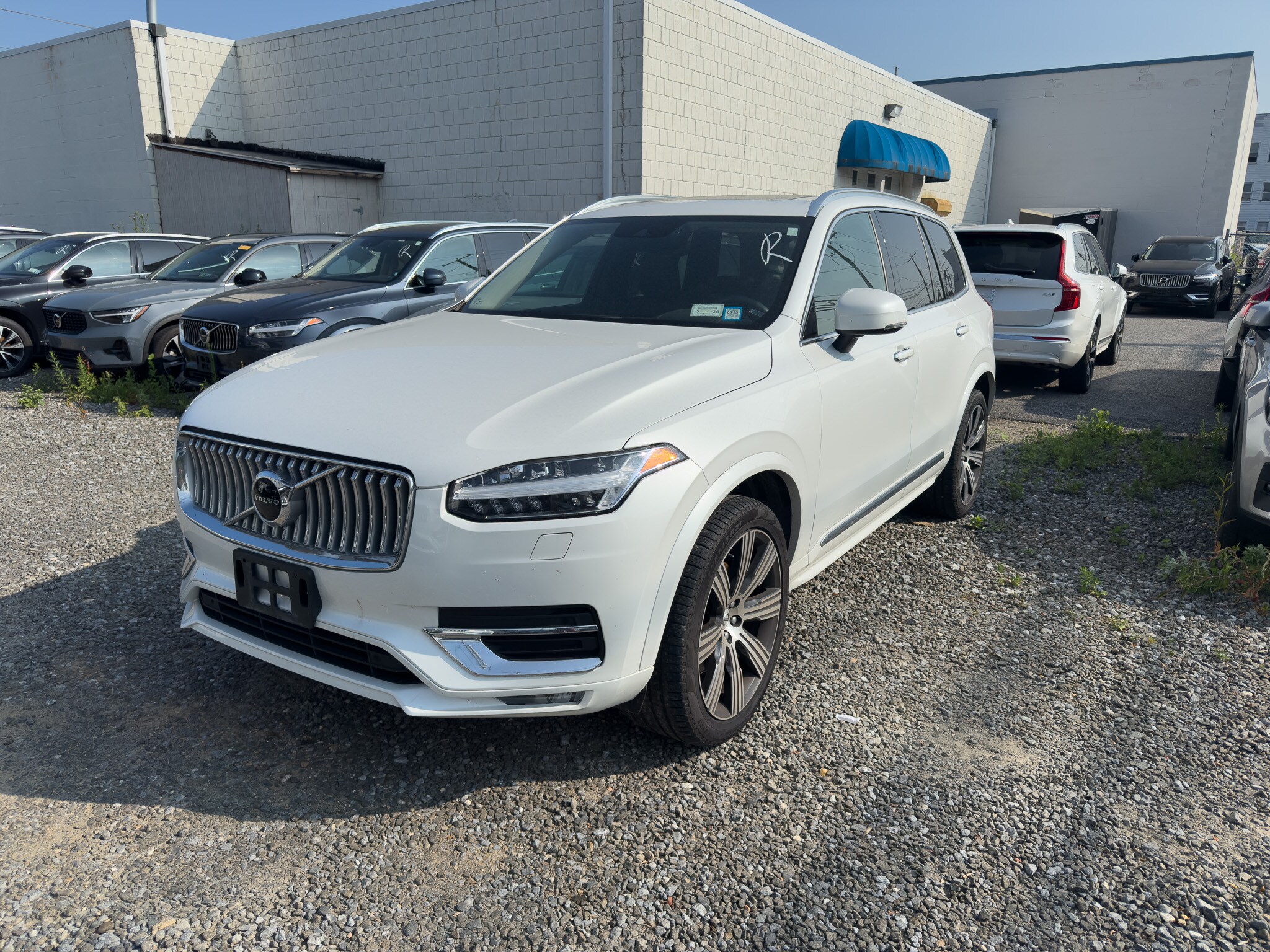 2022 Volvo XC90 T6 AWD Inscription photo 4