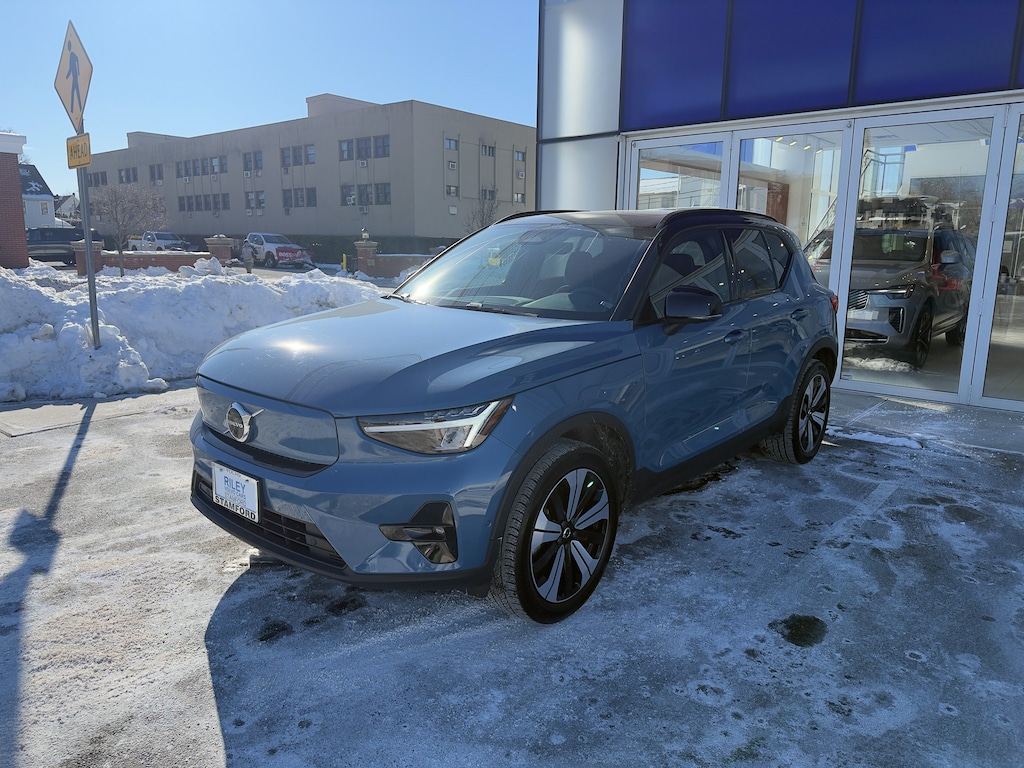 Certified 2023 Volvo XC40 Recharge Pure Electric Plus SUV