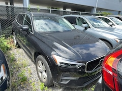 2022 Volvo XC60 B5 AWD Momentum SUV