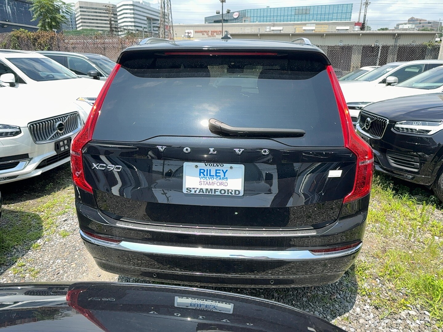 2024 Volvo XC90 T8 Ultimate photo 4