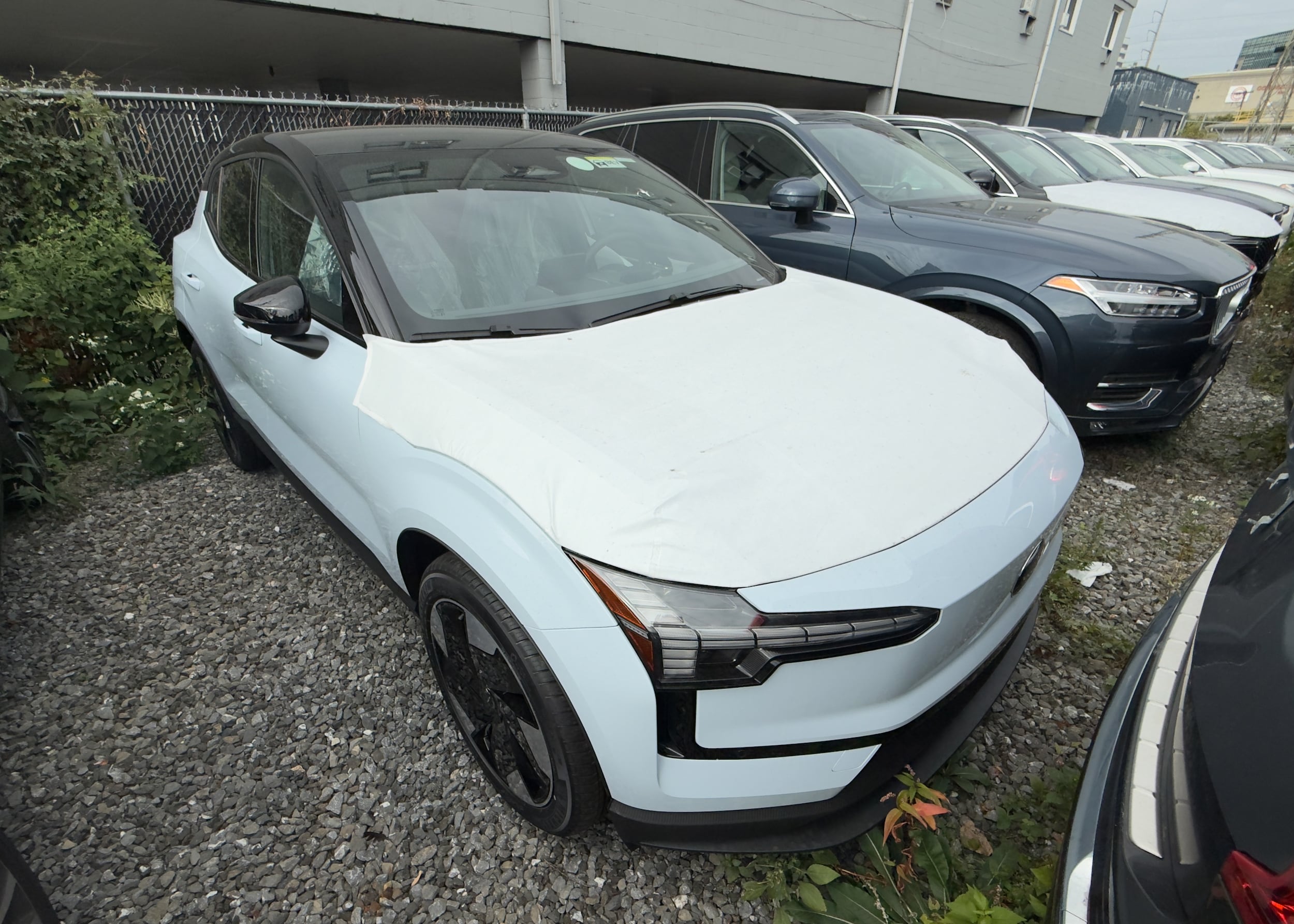 2025 Volvo EX30 Plus