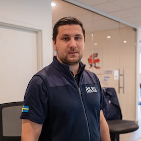 Staff member Vlad Andersen from ID_5a252297b72a