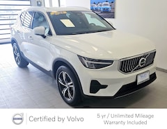 2024 Volvo XC40 B5 Core SUV
