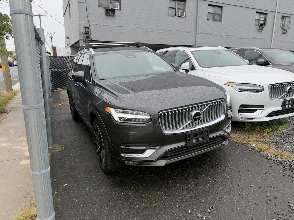 Certified 2024 Volvo XC90 B6 Ultimate Bright 7-Seater SUV
