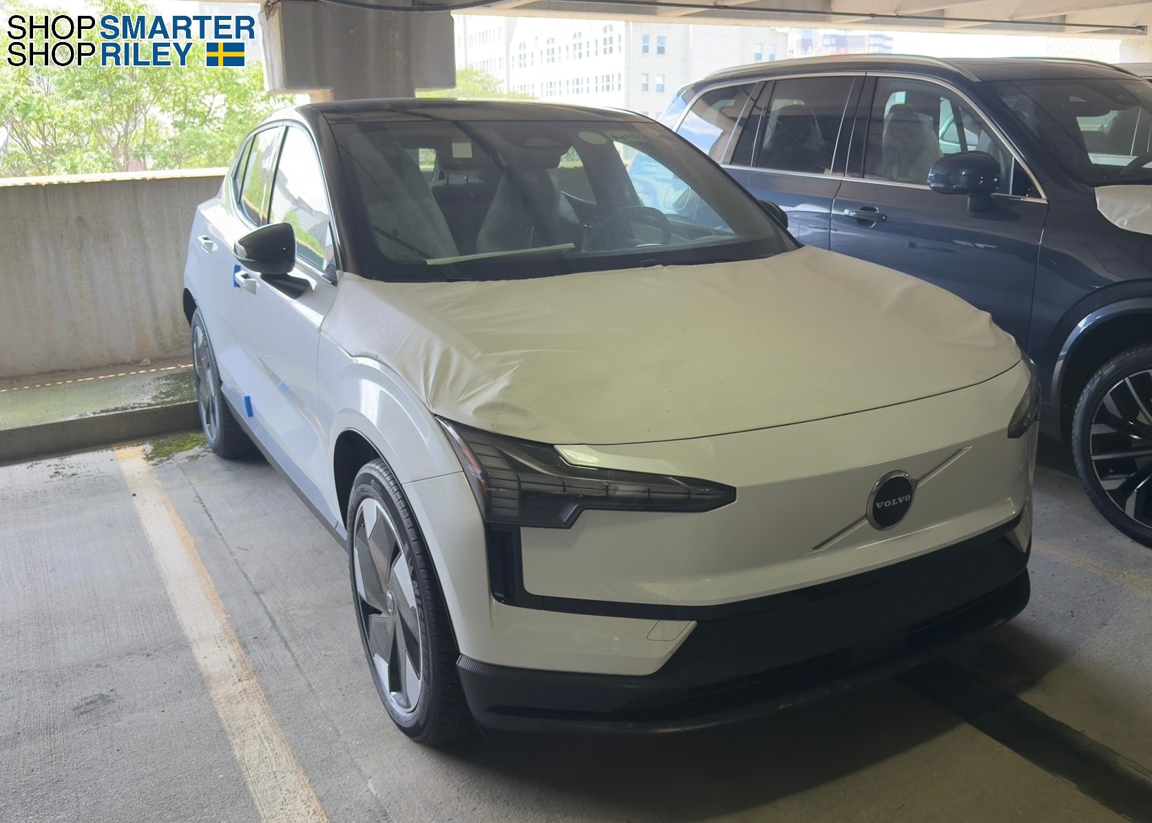 2025 Volvo EX30 Twin Plus eAWD